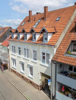 Bezugsfreie Dachgeschosswohnung in Freiburg St. Georgen - Freiburg (Breisgau)