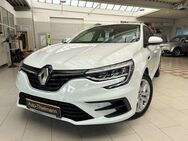 Renault Megane, IV Grandtour Zen, Jahr 2021 - Aerzen