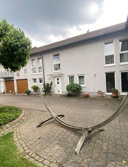 Maisonette Wohnung in Einfamilienhaus - Ludwigshafen (Rhein)