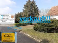 Kleines Häuschen mit Garage und Ausbaupotential. - Anklam