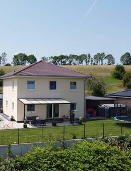Neuwertiges Einfamilienhaus mit wunderschönem Weitblick in Bickendorf - Bickendorf