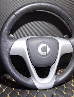 Smart 451 Facelift Bj. 2013 Schaltwippenlenkrad F1-Schaltung Leder m. Lenkwinkelsensor A4514602918 - Hamburg