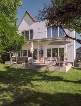 Einzigartiges Einfamilienhaus in Rosenthal - Altbau-Charme trifft modernstes Innenleben - Berlin