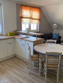 Komfortable 3-Raum-Wohnung auf der Insel Rügen verfügbar ab Oktober - Lancken-Granitz