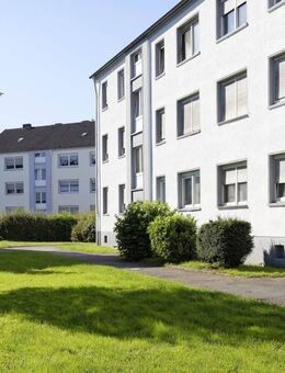 2-Zimmerwohnung mit neuem Bad und Laminatboden ab September 2025 zu haben - Duisburg