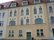 Kleine Zweiraumohnung mit Balkon und Stellplatz - Freiberg