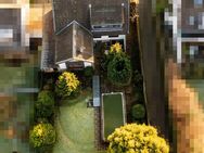 Odenthal-Voiswinkel: Großzügiges Einfamilienhaus mit vielen Gestaltungsmöglichkeiten und Pool! - Odenthal