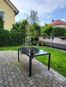 Junge DHH in Feldrandlage - Schöneck