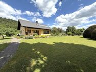 Gepflegtes Mehrgenerationenhaus mit sonnigem Grundstück - Oberndorf (Neckar)