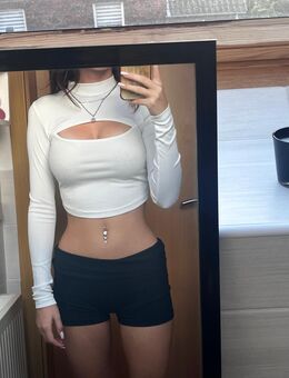 Weißes Oberteil - Dortmund