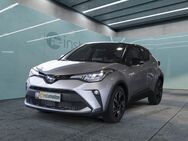 Toyota C-HR, 2.0 Team D Hybrid, Jahr 2023 - München