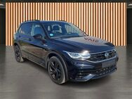 VW Tiguan, 2.0 TSI R-Line, Jahr 2024 - Dresden