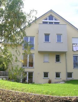 Exklusive Souterrainwohnung mit sehr schöner Gartenanlage - Bahlingen (Kaiserstuhl)