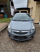 Opel Corsa D Klimaanlage Einparkhilfe ZV in 32657