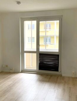 Modernes Apartment mit bodentiefer Dusche und Loggia - Chemnitz