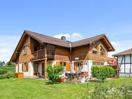 !PROVISIONSFREI! Einfamilienhaus in Staufenberg-Landwehrhagen (5 Zi) ++ Effizienzklasse C, aus 2000 ++ Galerie, Fußbodenheizung, Kamin, Balkon, Terras - Staufenberg (Niedersachsen)