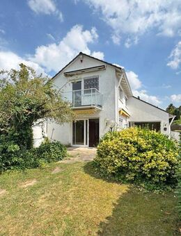 Doppelhaushälfte mit Garten und Garage - Rheinbach