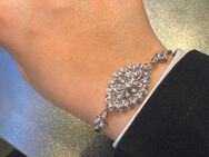 18 Karat weiss gold Armband mit kleinen Diamatrpö - München