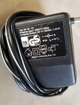 Netzteil SA35-21 Eingang 220V - 50Hz - Ausgang 9V - 140mA - 1.26W - IP20 - Made in China by San Tai - Hamburg Wandsbek