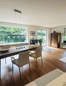 Hamburg Rissen: Gepflegter Bungalow mit schönem Grundstück in attraktiver Lage Ausbaureserve - Hamburg