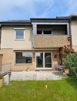 Gemütliches Einfamilienreihenhaus mit Garage u. Stellplatz in bevorzugter Lage von Odenthal-Glöbusch - Odenthal