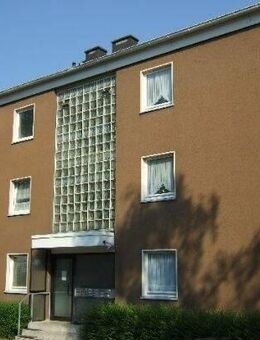 Burgaltendorf: Helle 2-Zimmer-Wohnung mit Balkon, renoviert - Essen