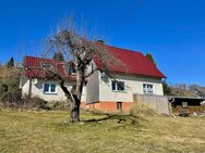 Freistehendes Ein-/Zweifamilienhaus auf weitläufigem Grundstück - mit viel Potenzial! - Gummersbach