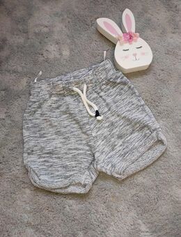C&A kurze Hose Shorts Größe 80 - Menden (Sauerland)