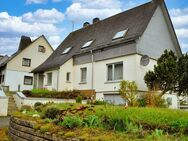 Attraktives Wohnhaus mit großem Grundstück und viel Potential - Freudenberg (Nordrhein-Westfalen)