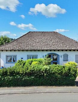 Sonniges Einfamilienhaus mit ELW im Grünen - Eschenburg