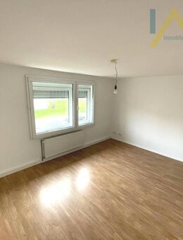 Renditestarkes Mehrfamilienhaus mit 6 Wohneinheiten + Gewerbe in Kassel-Salzmannshausen - Kassel