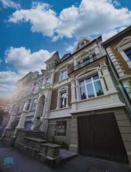 ***charakterstarkes Gründerzeithaus - modernisiert und vielseitig nutzbar - Wuppertal