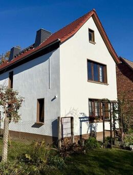 Zwei attraktive Einfamilienhäuser in Erfurt-Büßleben - Erfurt