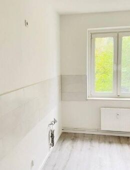 Sanierte 2-Zimmer-Wohnung mit Balkon - Magdeburg