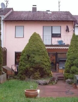 Wohnhaus mit Garage und Garten 67297 Marnheim / Pfalz, Gelegenheit, statt Miete zahlen, Eigentümer werden. - Marnheim