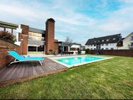 Haus mit Einliegerwohnung, Pool und Traumgarten zu verkaufen - Pulheim