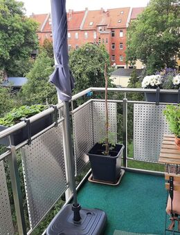 2 Zimmerwohnung mit Balkon_Personenaufzug_TG Stellplatz - Erfurt
