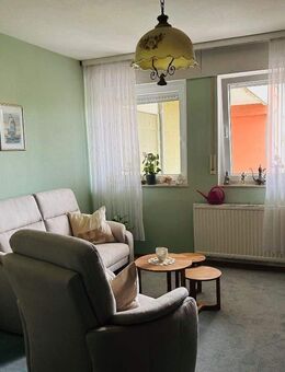Charmante 4-Zimmer Wohnung mit Balkon auf Erbpacht - Gütersloh