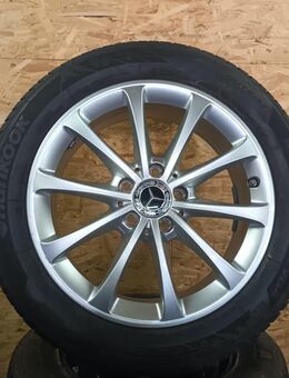 Original Mercedes A B Klasse CLA W247 17 Zoll Winterreifen Felgen - Kupferzell