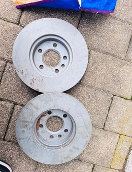 Verkaufe Bremsscheiben Bremsbacken - Stuttgart