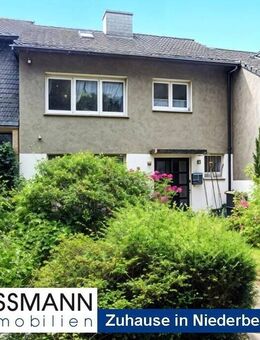 8 m breites Reihenhaus auf großem Grundstück in ruhiger Höhenlage von Velbert-Langenberg - Velbert