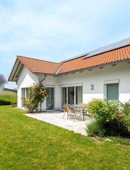 Einziehen und Wohlfühlen: Neuwert. EFH-Bungalow in guter Wohnlage von Markt Rettenbach/Allgäu! - Markt Rettenbach