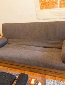 Futon Sofa / Bett Eiche massiv ausziehbar mit Bettkasten - €990 (Charlottenburg) - Berlin Charlottenburg-Wilmersdorf