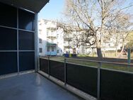 Große 2-Raum-Raum-Erdgeschoss-Wohnung am Schlobigpark - Zwickau