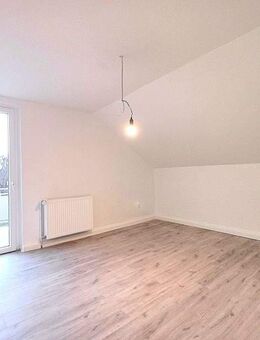 Dachgeschosswohnung in gepflegtem Wohnhaus - Minden (Nordrhein-Westfalen)