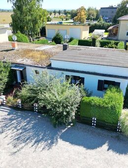 Wohnen auf einer Ebene: Bungalow mit Garten - Pocking