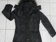 Esmara Wintermantel Longjacke schwarz Gr. 40 42 mit Kapuze - Chemnitz