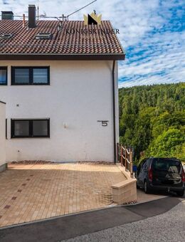 Zwei Zimmer, ein Traum: Smarte Wohnung mit super Aussicht - Berglen