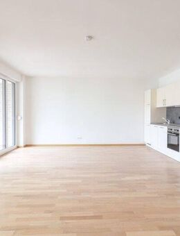 Wohnen im trendigen Stadtteil "Gallus" - Tolle 5-Zi.-Wohnung mit Loggia + EBK in *ERSTBEZUG* - Frankfurt (Main)