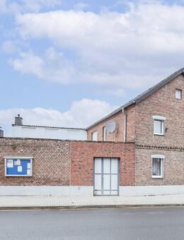 Freistehendes Einfamilienhaus mit überdachtem Innenhof und Garten in Hückelhoven! - Hückelhoven